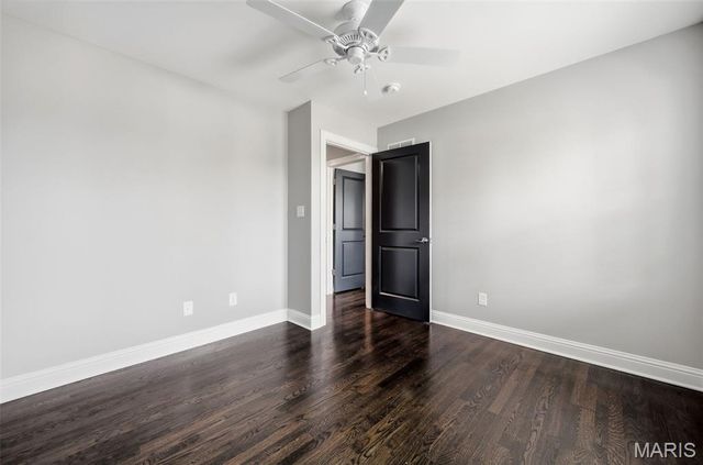 615 Meadowridge Lane, Kirkwood, MO 63122