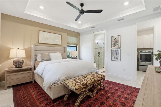 1955 Sierra CT, Naples, FL 34120