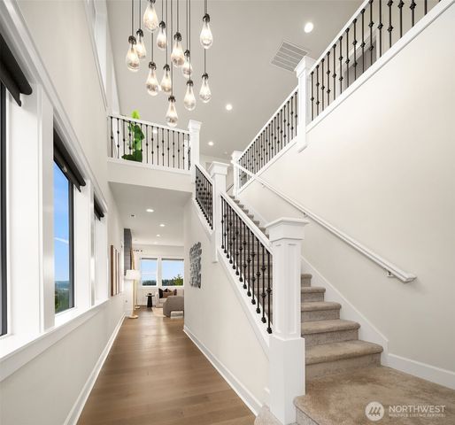 1335 Westridge Way NE, Issaquah, WA 98029