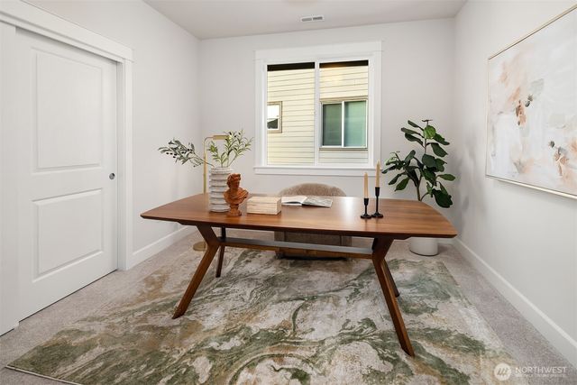 1335 Westridge Way NE, Issaquah, WA 98029