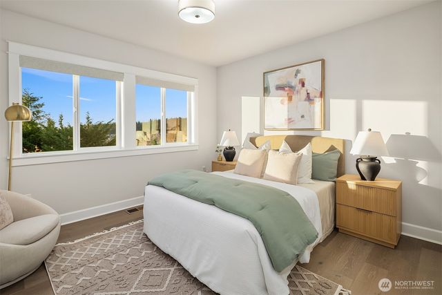 1335 Westridge Way NE, Issaquah, WA 98029