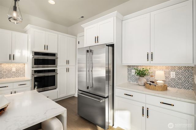 1335 Westridge Way NE, Issaquah, WA 98029