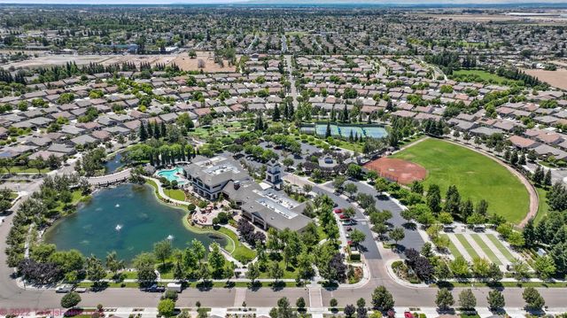 1644 Remington Oaks St, Manteca, CA 95336