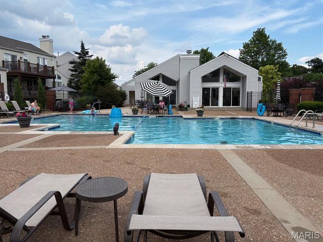 1716 Highview Circle Court, Ballwin, MO 63021