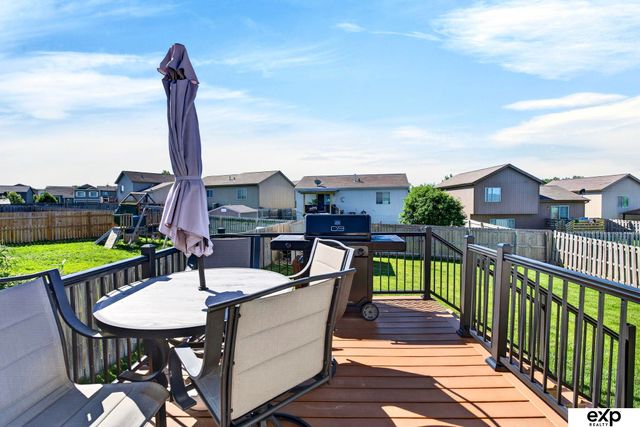 9133 Weber Street, Omaha, NE 68122