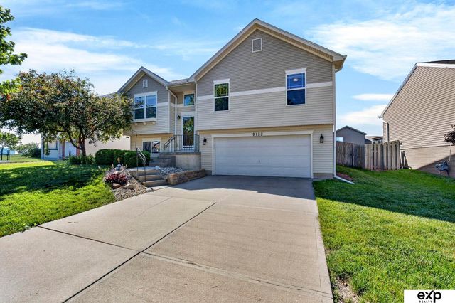 9133 Weber Street, Omaha, NE 68122