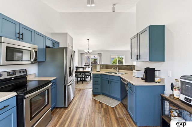 9133 Weber Street, Omaha, NE 68122