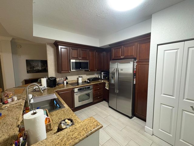 1205 Renaissance Way, Boynton Beach, FL 33426