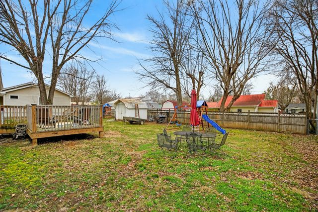 105 Bennett St, Portland, TN 37148