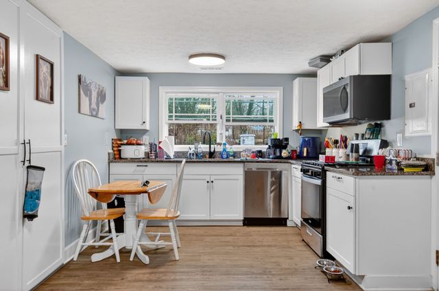 105 Bennett St, Portland, TN 37148