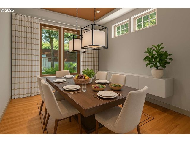10027 Nw SKYLINE HEIGHTS Dr, Portland, OR 97229