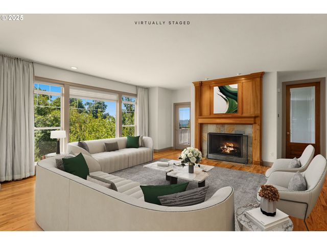 10027 Nw SKYLINE HEIGHTS Dr, Portland, OR 97229