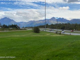 5740 E Blue Lupine Drive, Wasilla, AK 99654