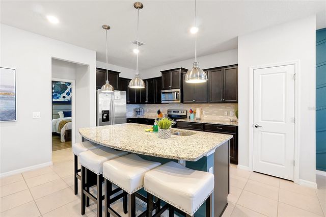 1637 KONA LANE, Davenport, FL 33897