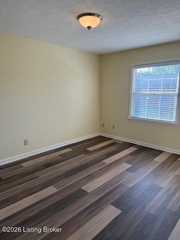 4825 Westmar Terrace 202, Louisville, KY 40222