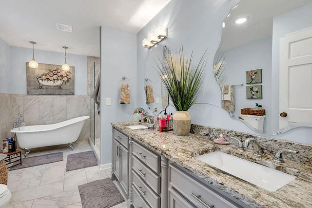 729 Rabbit Trail Rd, Five Points, TN 38457