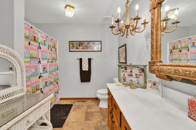 729 Rabbit Trail Rd, Five Points, TN 38457