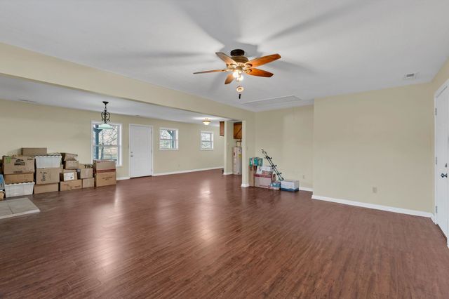 729 Rabbit Trail Rd, Five Points, TN 38457