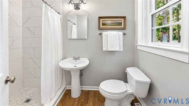 2301 Traymore Rd, North Chesterfield, VA 23235