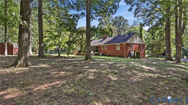 2301 Traymore Rd, North Chesterfield, VA 23235