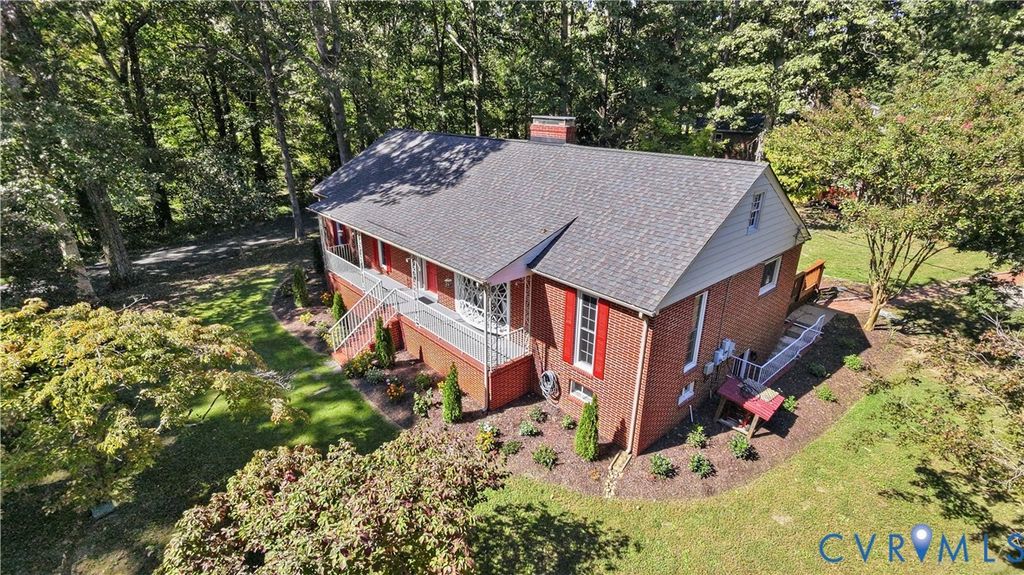 2301 Traymore Rd, North Chesterfield, VA 23235