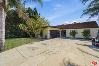 18720 Chase Street, Northridge, CA 91324