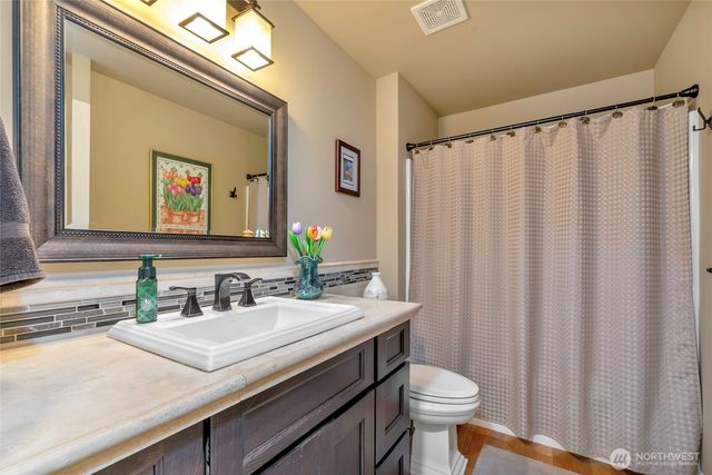 2408 19th Avenue Ct NW, Gig Harbor, WA 98335