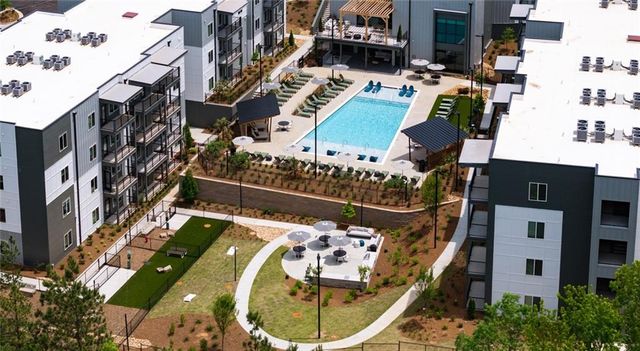 6000 Ava Ave B2, Gainesville, GA 30504