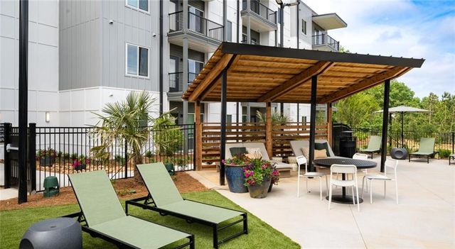 6000 Ava Ave B2, Gainesville, GA 30504