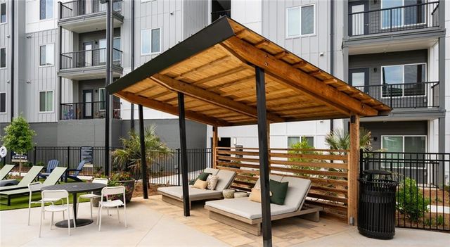 6000 Ava Ave B2, Gainesville, GA 30504