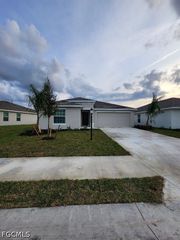 13944 Buckingham Oak DR, Fort Myers, FL 33905