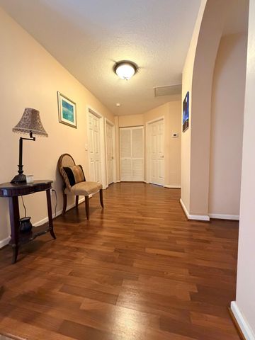 2236 Ridgewood Circle, Royal Palm Beach, FL 33411