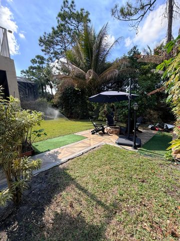 2236 Ridgewood Circle, Royal Palm Beach, FL 33411