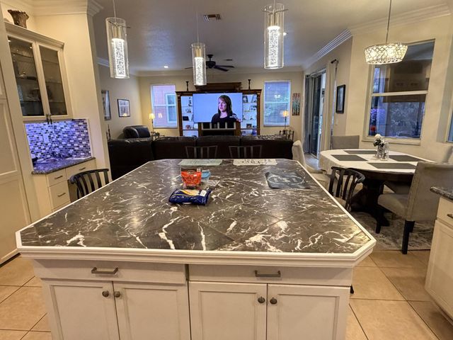 2236 Ridgewood Circle, Royal Palm Beach, FL 33411