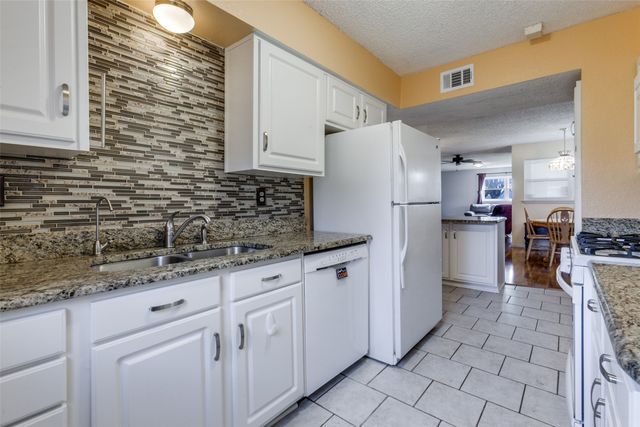 506 Worcester Way, Richardson, TX 75080