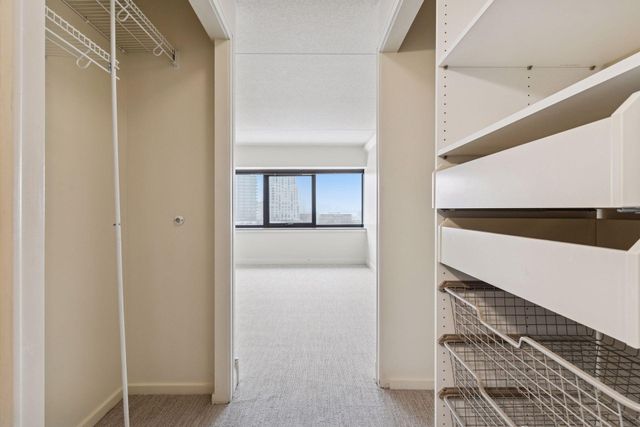 1920 S 1st Street 404, Minneapolis, MN 55454