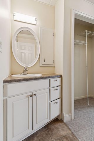 1920 S 1st Street 404, Minneapolis, MN 55454