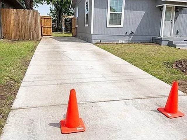 1128 E Sunset Street, Waco, TX 76704