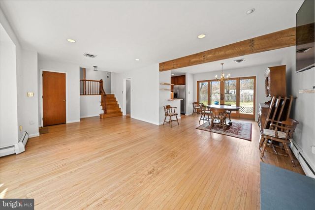 307 LONGWOOD DR, Chadds Ford, PA 19317