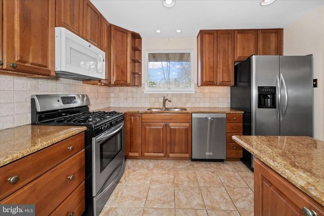 307 LONGWOOD DR, Chadds Ford, PA 19317