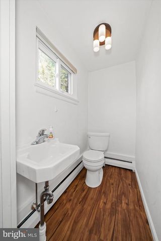 307 LONGWOOD DR, Chadds Ford, PA 19317