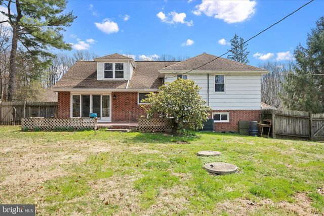 307 LONGWOOD DR, Chadds Ford, PA 19317
