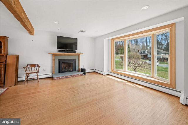 307 LONGWOOD DR, Chadds Ford, PA 19317