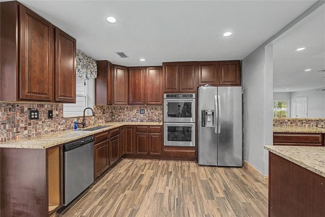 5160 NE COUNTY ROAD 340, High Springs, FL 32643