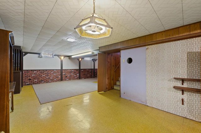 6430 N 48th COURT, Milwaukee, WI 53223