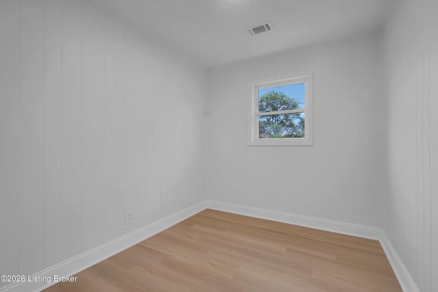 7108 Nathan Hale Way, Louisville, KY 40272