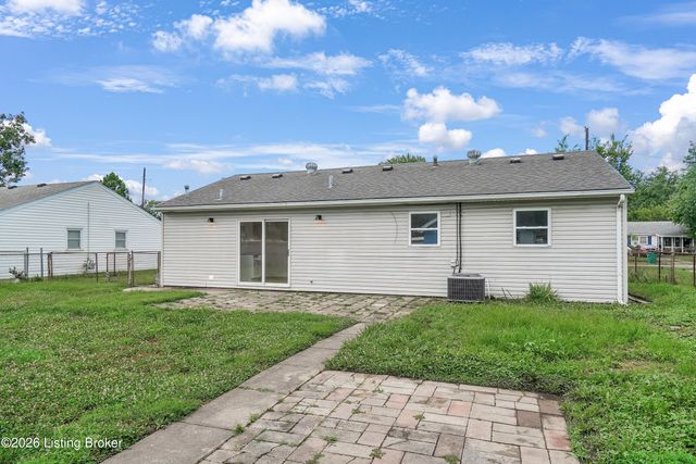 7108 Nathan Hale Way, Louisville, KY 40272