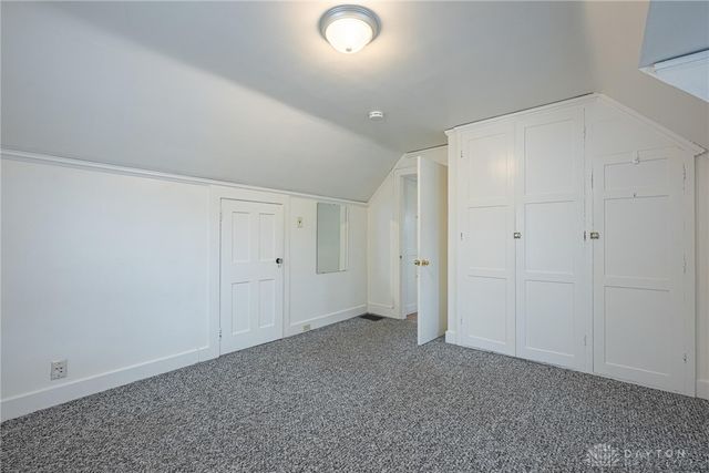 560 Irving Avenue, Oakwood, OH 45409