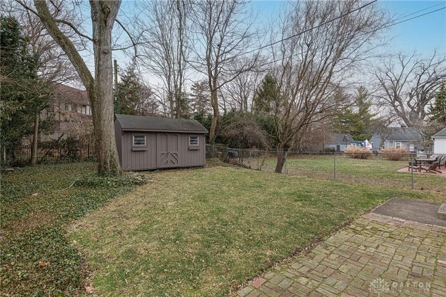 560 Irving Avenue, Oakwood, OH 45409