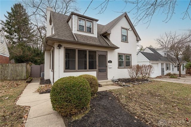 560 Irving Avenue, Oakwood, OH 45409